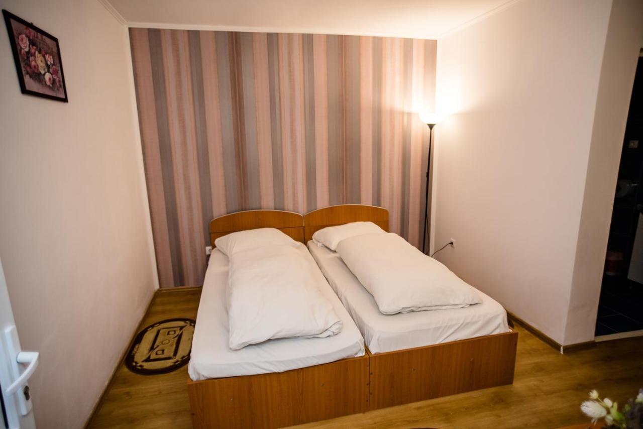 Hotel Marion Poiana Dumbraveni  Екстер'єр фото